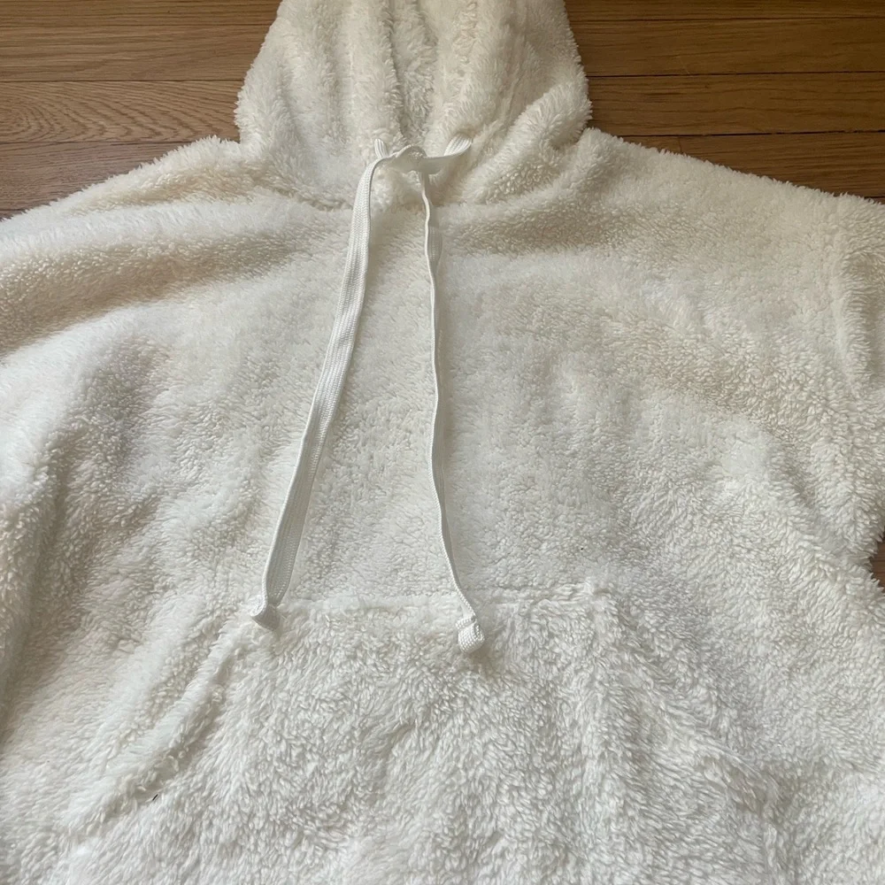 Matching set - Picture 2 of 3